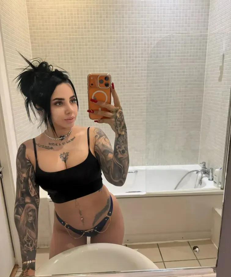 Bella