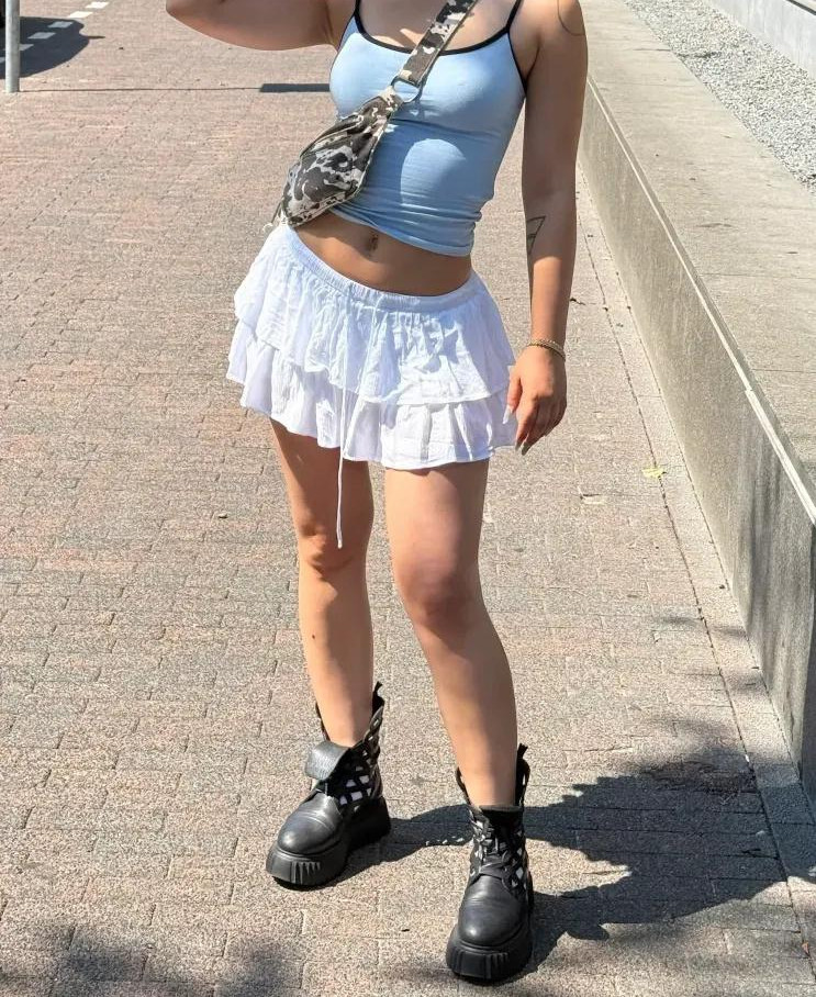 Mia