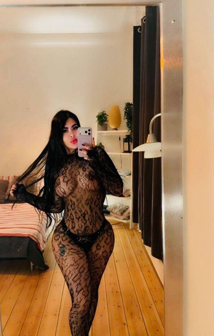 PAULA