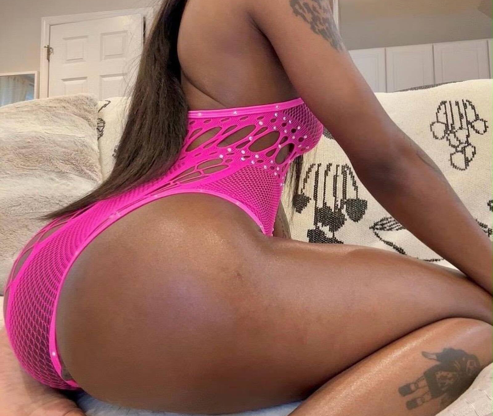 Kiss new 69